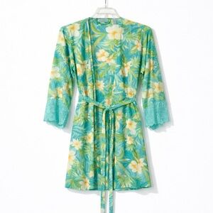 ✨ Valerie Stevens Elegant Night Robe – Size Medium